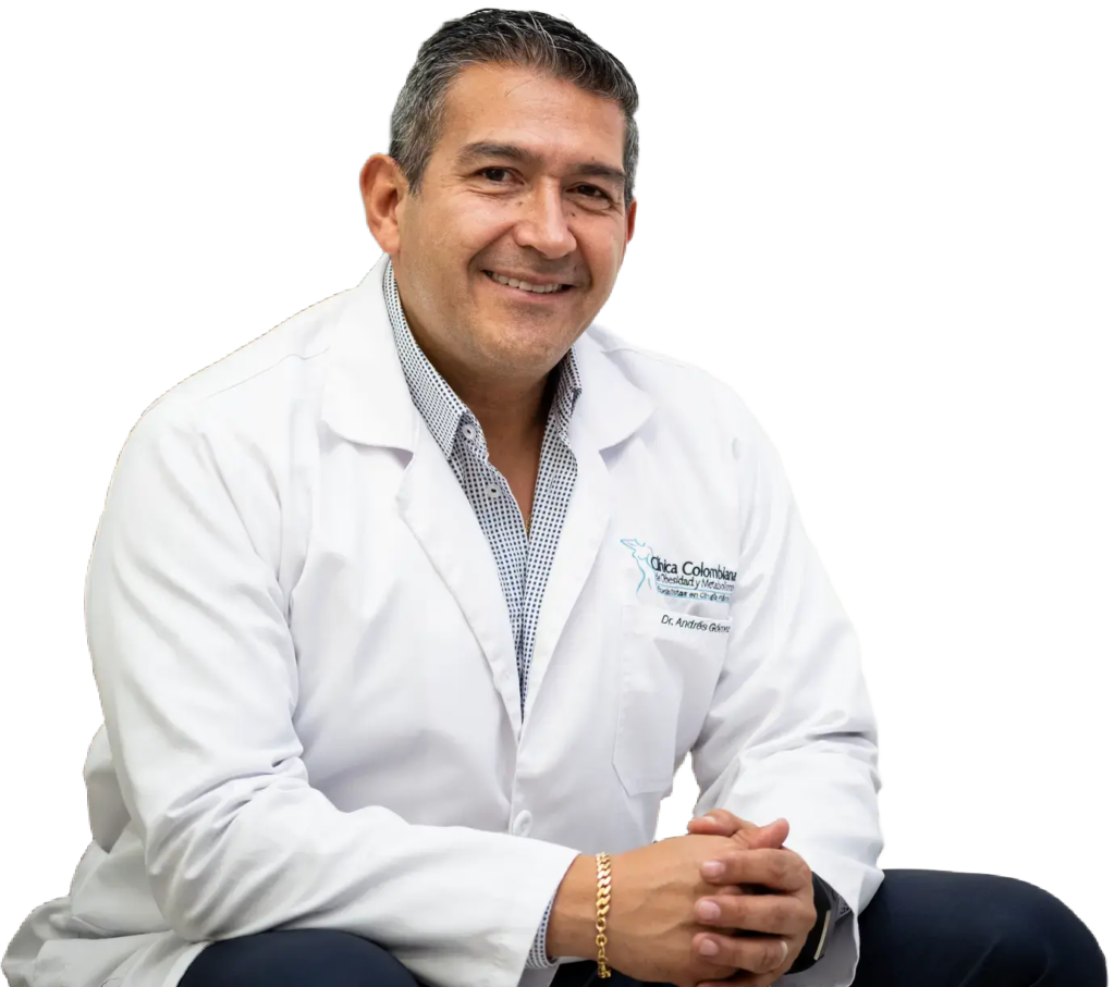 Médico especialista de la Clínica Colombiana de Obesidad y Metabolismo en consulta profesional.